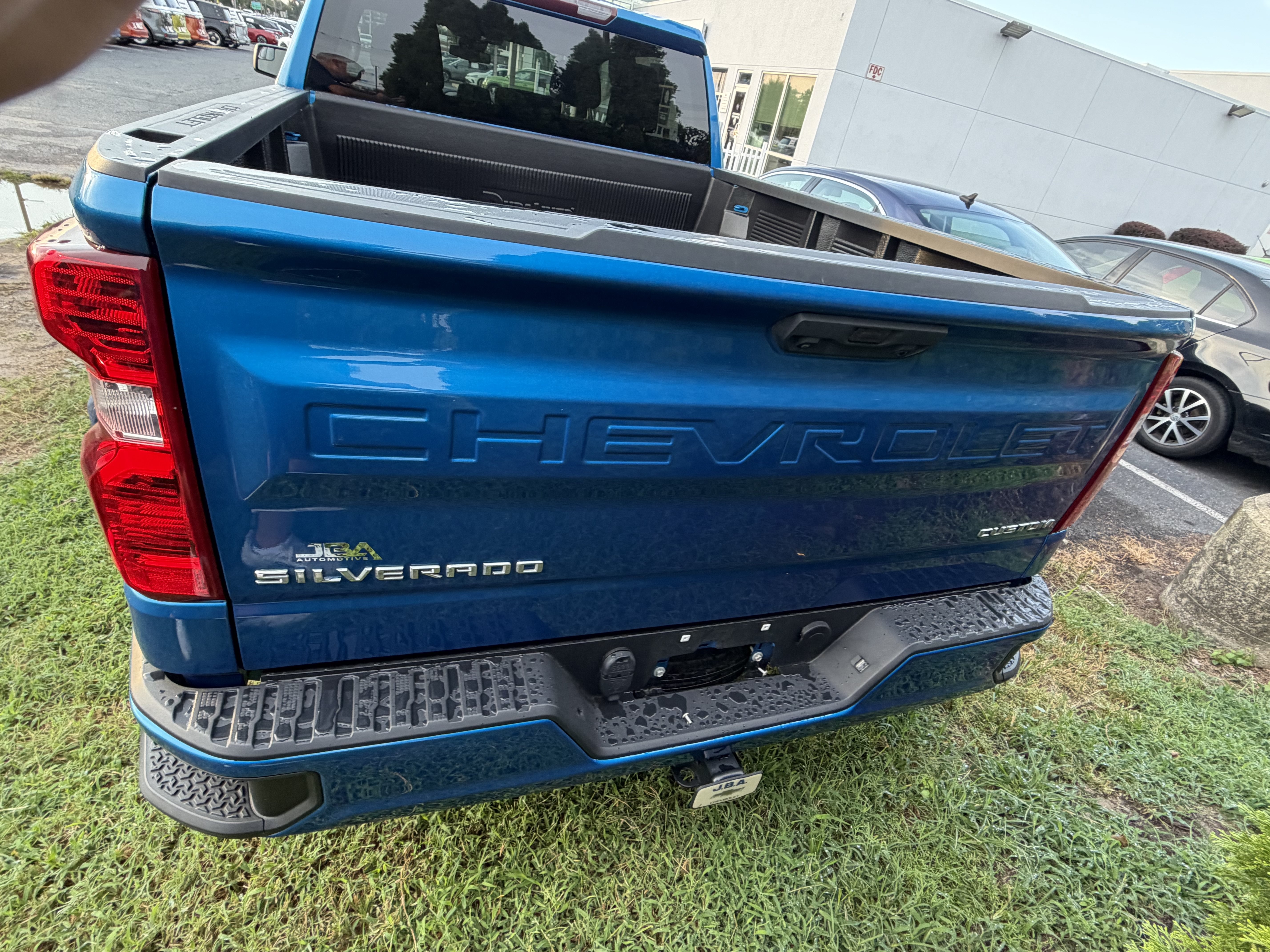 Used 2022 Chevrolet Silverado 1500 Custom AWD/4WD image 7