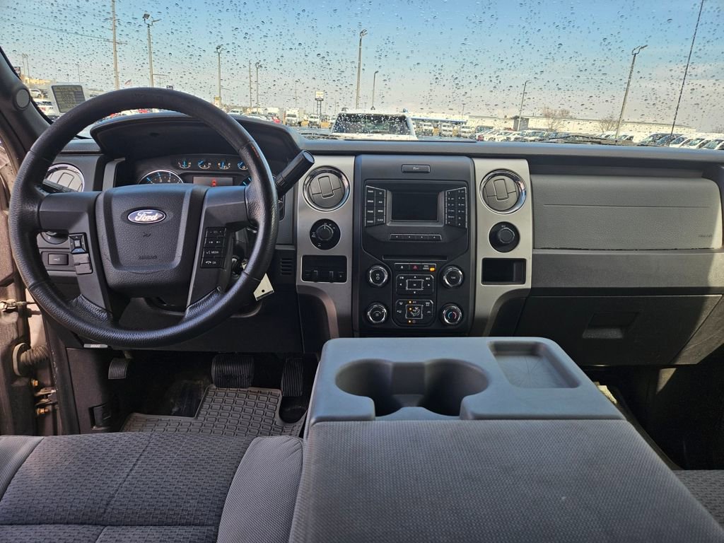 Used 2013 Ford F150 XLT w/ Luxury Equipment Group image 17