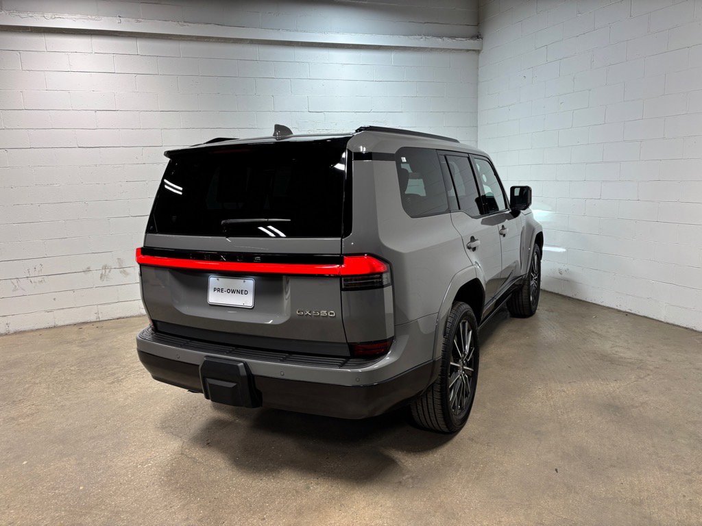 Used 2024 Lexus GX 550 image 7