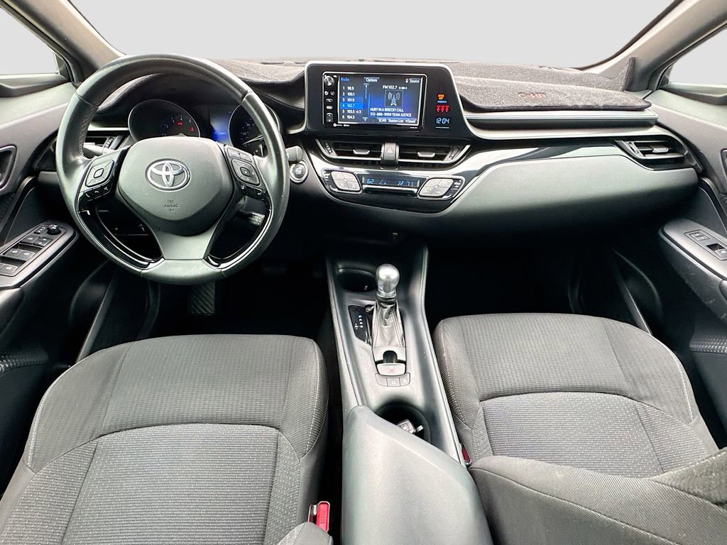 Used 2018 Toyota C-HR XLE FWD image 27