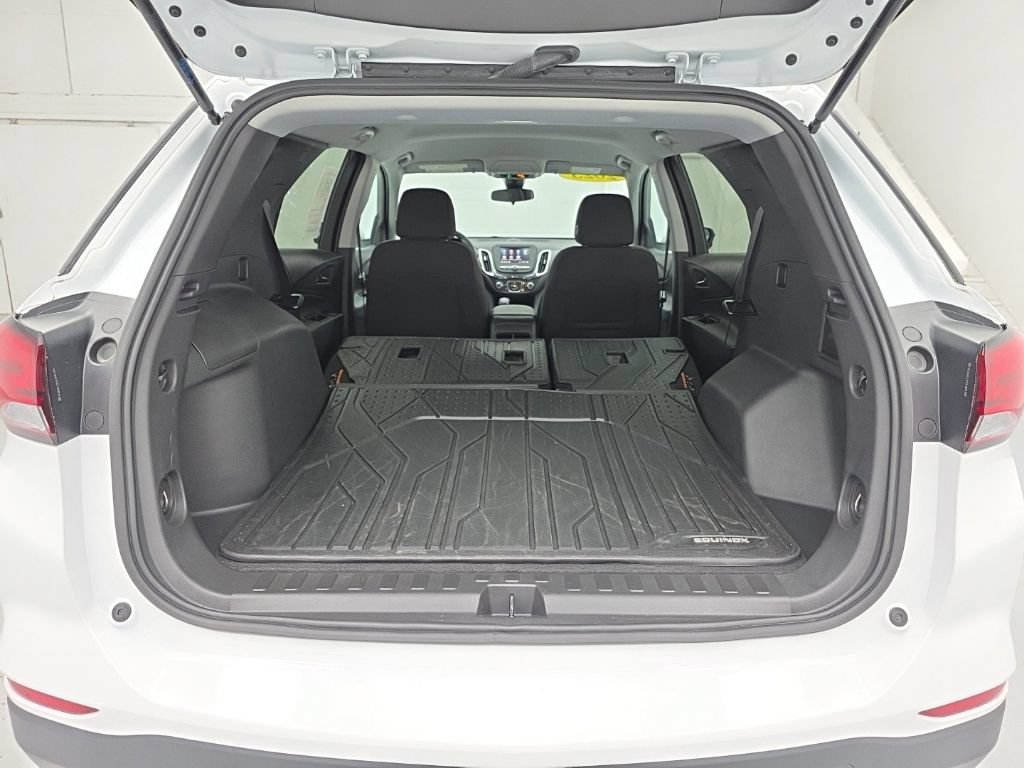 Used 2023 Chevrolet Equinox LT w/ LPO, Floor Liner Package AWD/4WD image 48