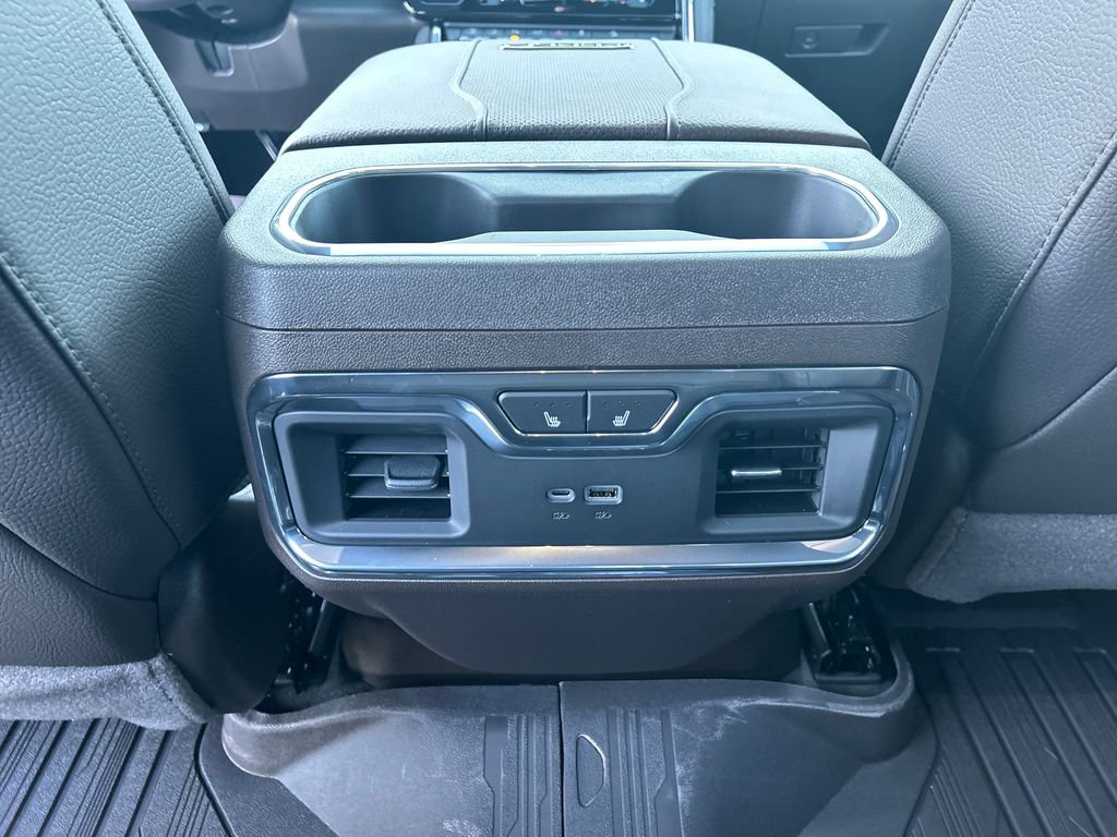 New 2026 GMC Sierra 2500 Denali w/ Denali Reserve Package image 32