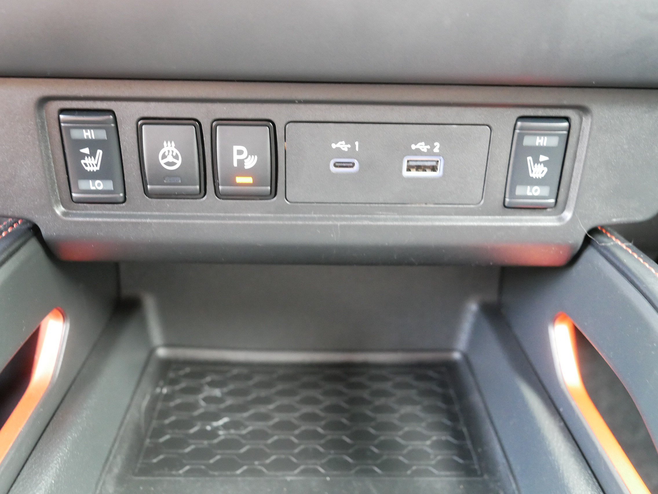 Certified 2023 Nissan Frontier PRO-4X w/ Pro Convenience Package AWD/4WD image 32
