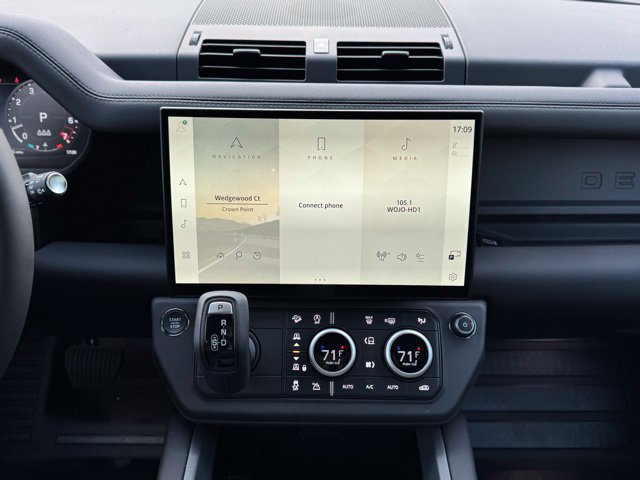 New 2026 Land Rover Defender 110 X-Dynamic SE AWD/4WD image 26