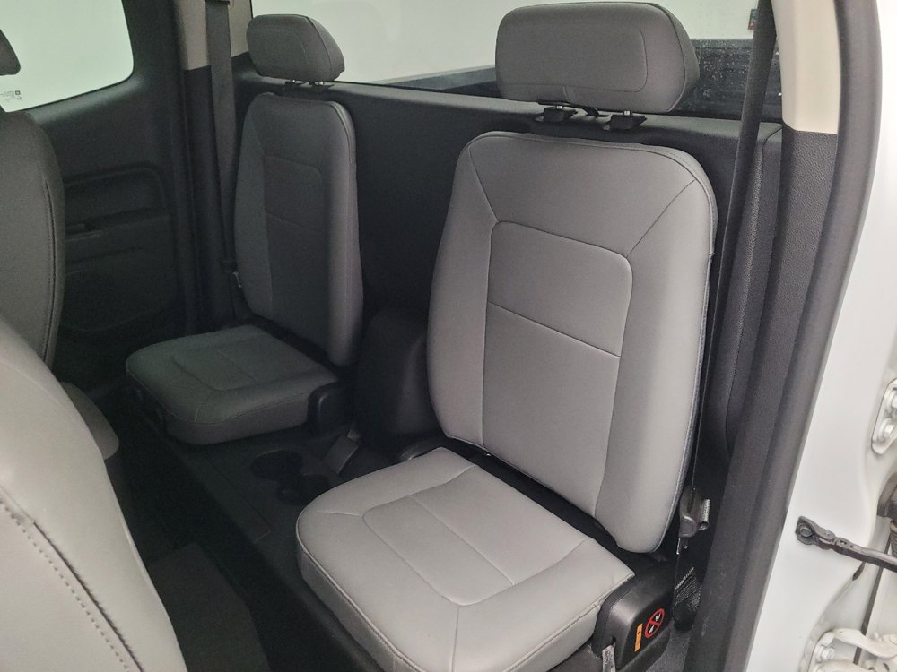 Used 2019 Chevrolet Colorado W/T w/ WT Convenience Package RWD image 18