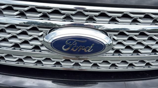 Used 2021 Ford Expedition Max Platinum AWD/4WD image 28
