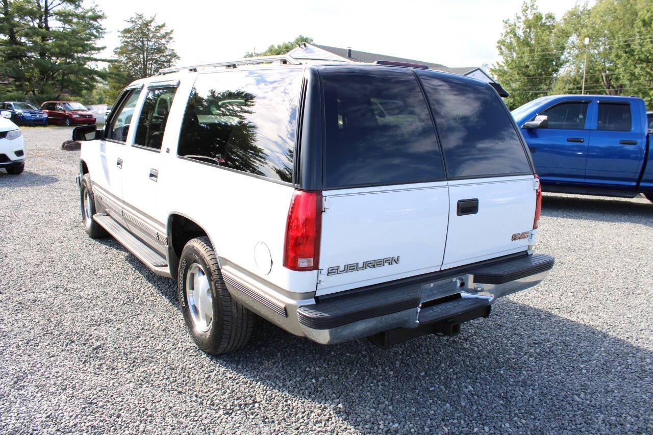 Used 1999 GMC Suburban 4WD w/ Marketing Opt Pkg 3 image 14
