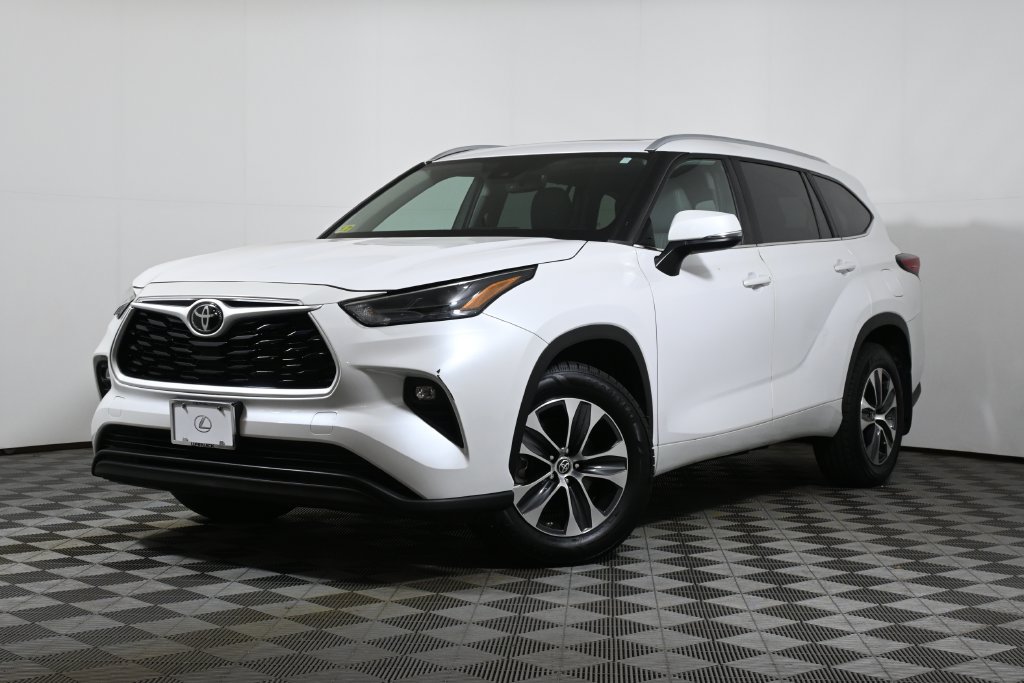 Used 2023 Toyota Highlander XLE AWD/4WD 360° Tour