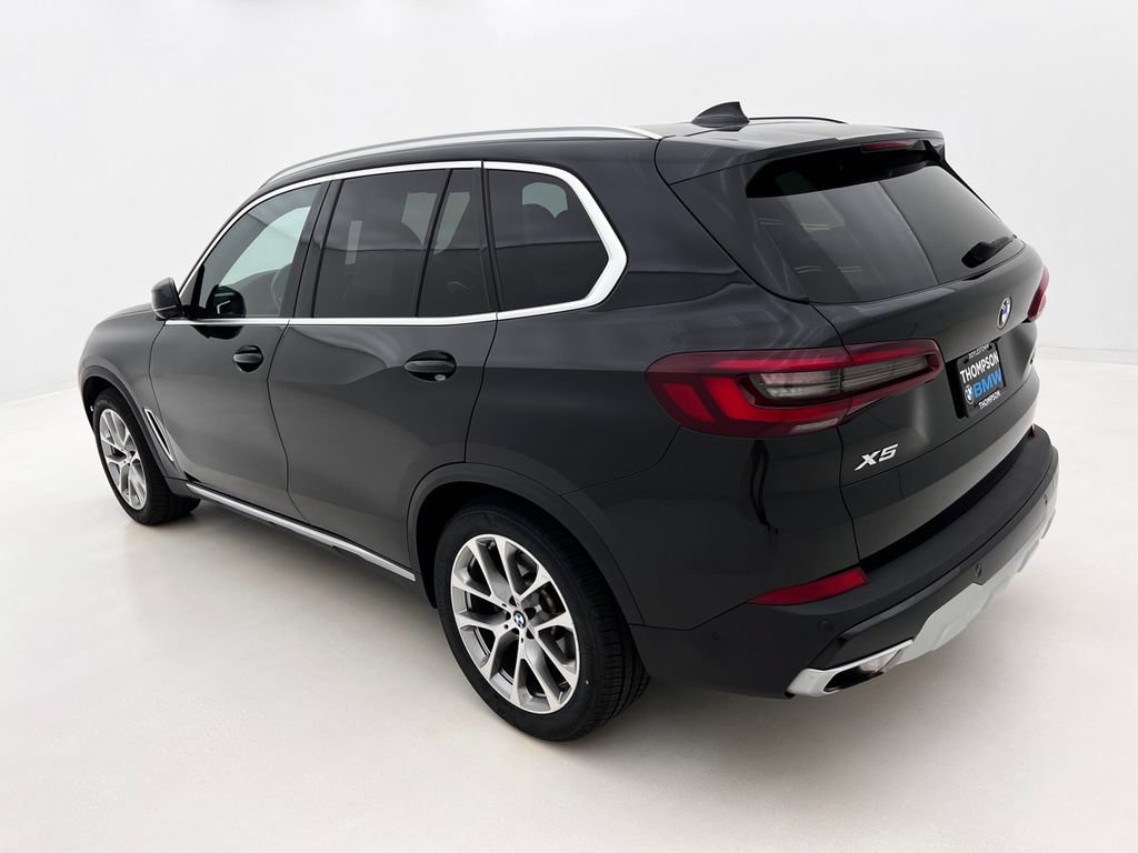 Used 2023 BMW X5 xDrive40i w/ Premium Package AWD/4WD image 9