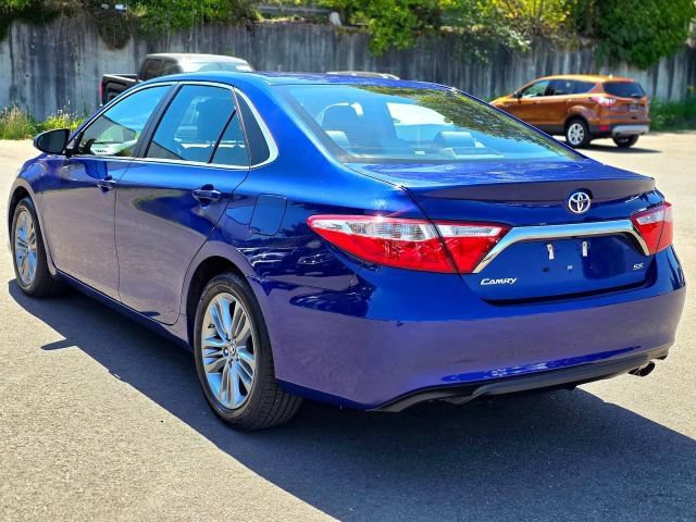 Used 2015 Toyota Camry SE FWD image 6