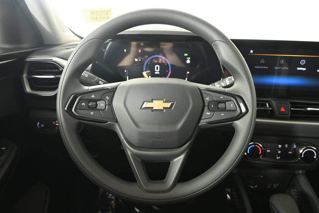New 2026 Chevrolet TrailBlazer LS w/ LS Convenience Package AWD/4WD image 32