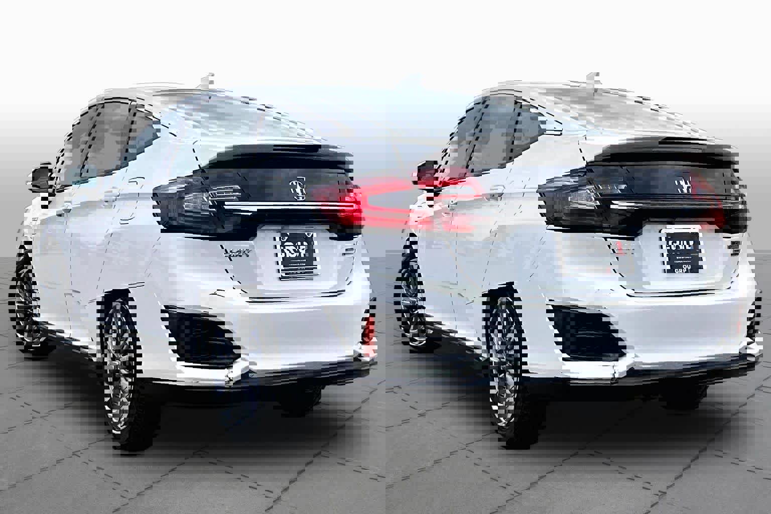 Used 2018 Honda Clarity Touring image 12