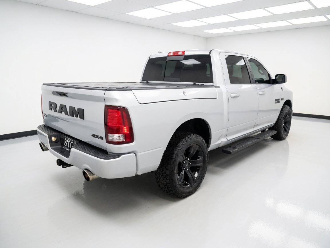 Used 2018 RAM 1500 Sport w/ Quick Order Package 26Q Night AWD/4WD image 4