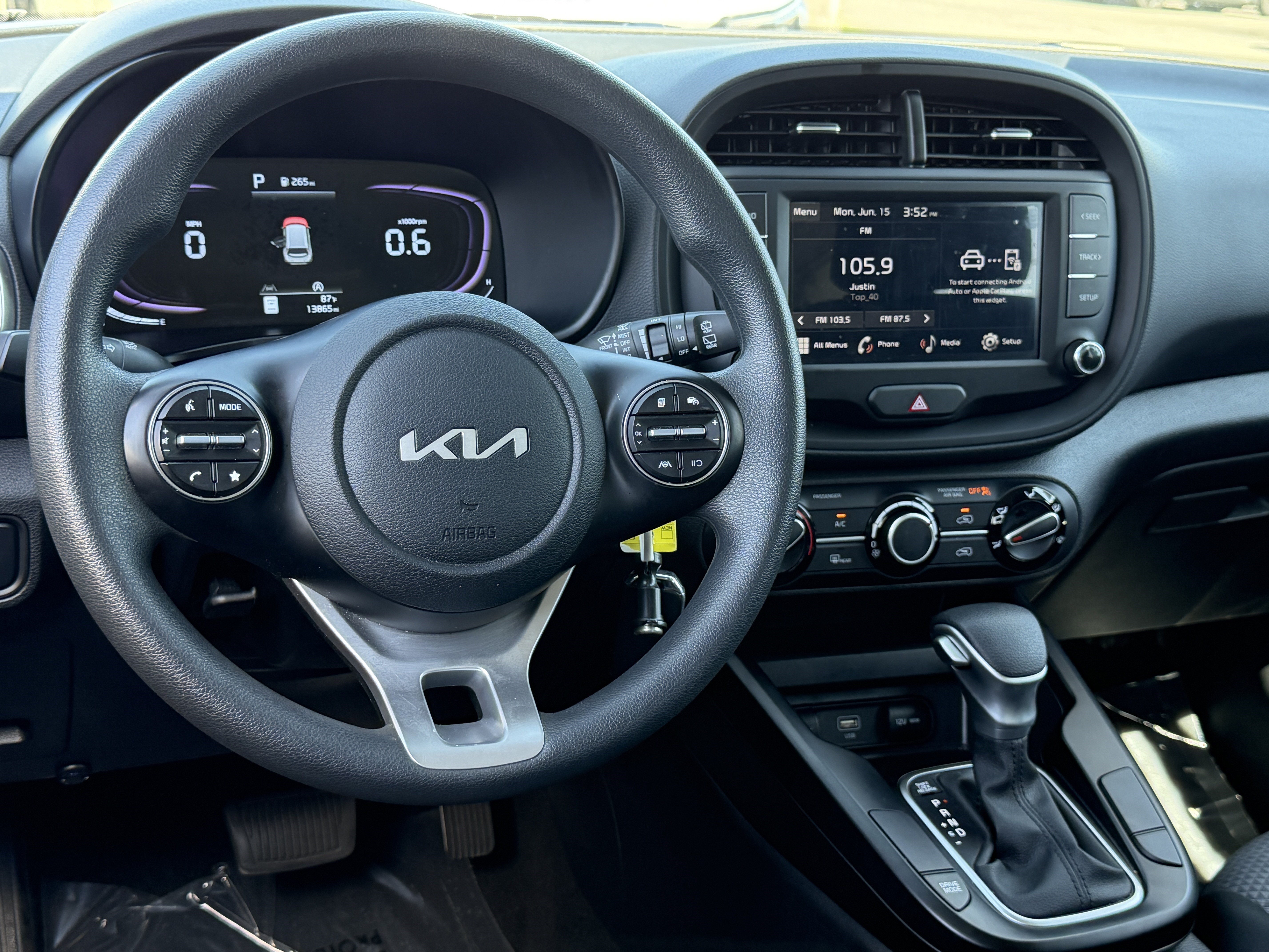Certified 2025 Kia Soul LX FWD image 23