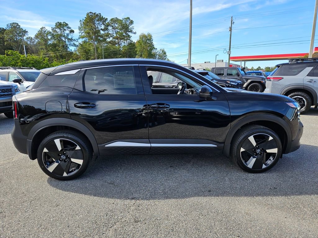 New 2026 Nissan Kicks SR image 11