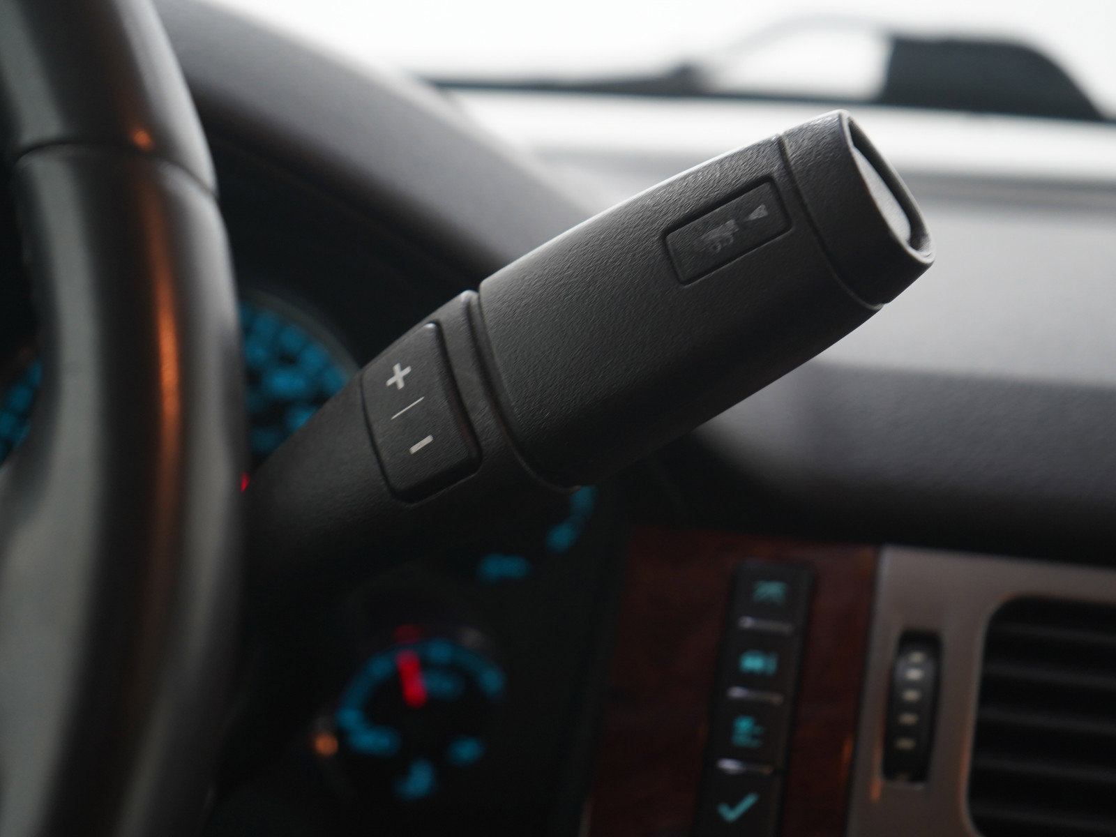Used 2012 Chevrolet Tahoe LT image 22