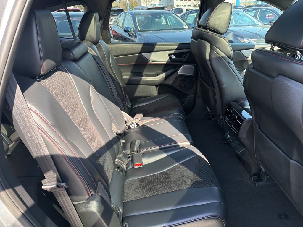 Used 2025 Acura MDX A-Spec image 14