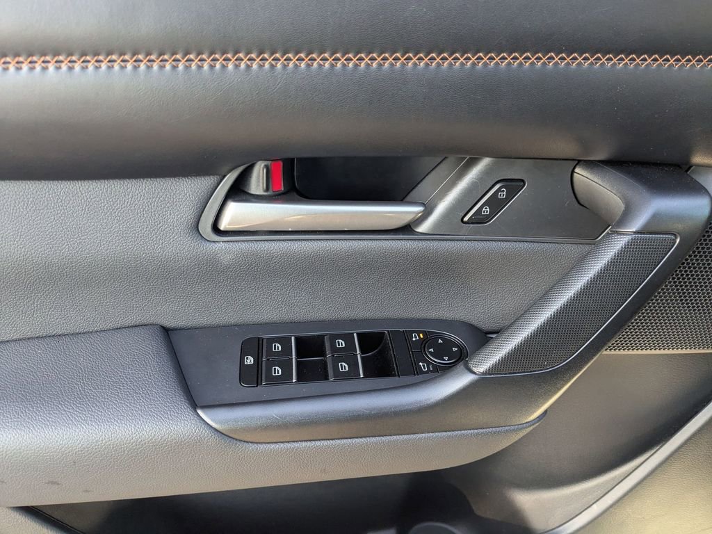 Used 2025 MAZDA CX-50 AWD 2.5 Hybrid w/ Premium Pkg image 14