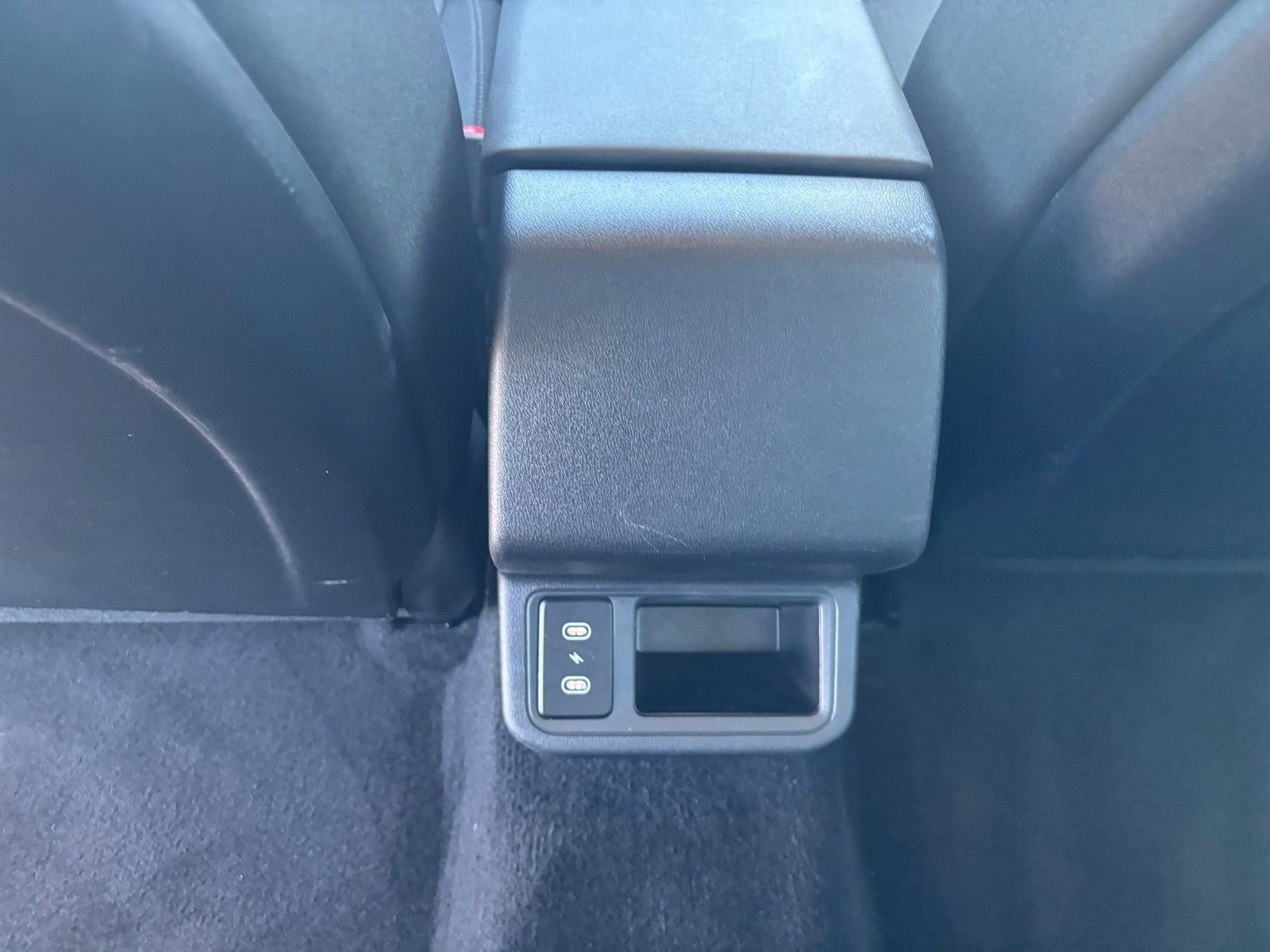 Used 2025 Kia K4 image 19