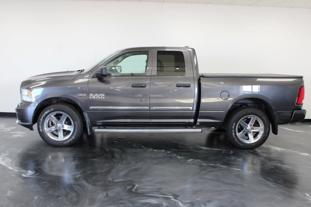 Used 2017 RAM 1500 Express AWD/4WD image 6