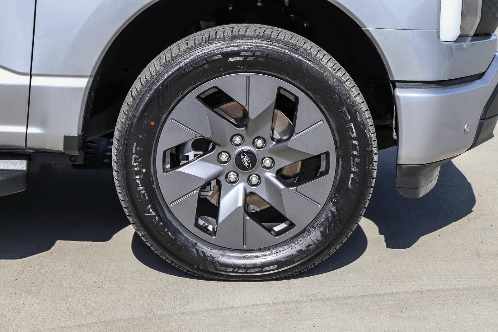 Used 2024 Ford F150 Lightning Flash AWD/4WD image 9