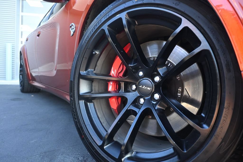 Used 2022 Dodge Charger SRT Hellcat w/ Navigation & Travel Group RWD image 4