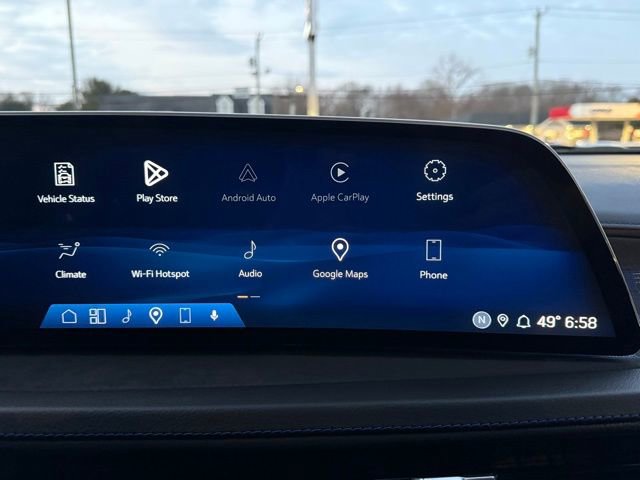 Used 2024 Cadillac XT4 Sport image 32