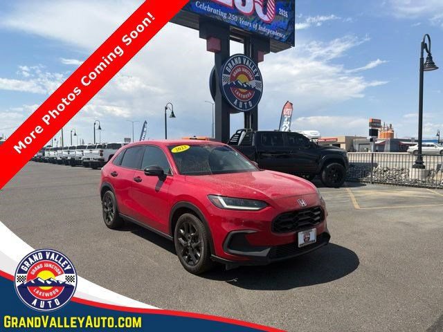 Used 2023 Honda HR-V Sport image 1