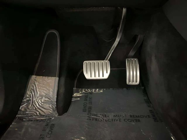 Used 2022 Tesla Model X image 37