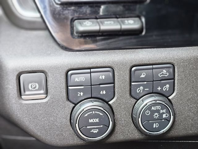 Used 2024 Chevrolet Silverado 1500 High Country w/ High Country Premium Package AWD/4WD image 20