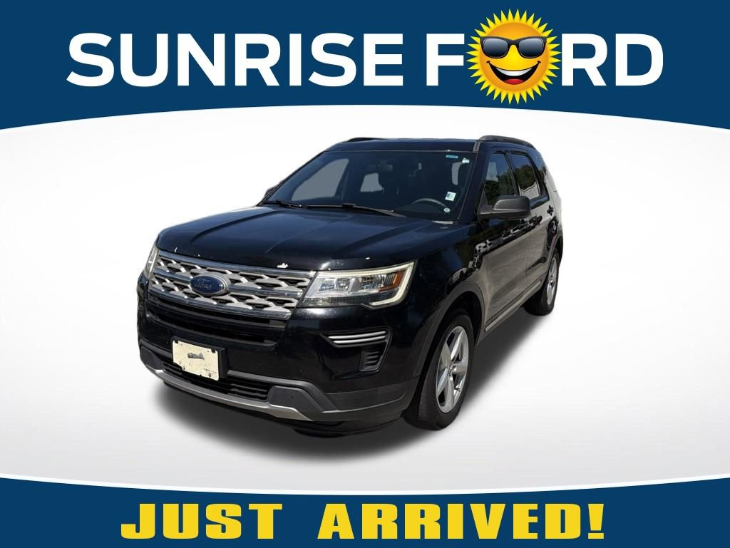 Used 2018 Ford Explorer XLT w/ Class II Trailer Tow Package FWD image 1
