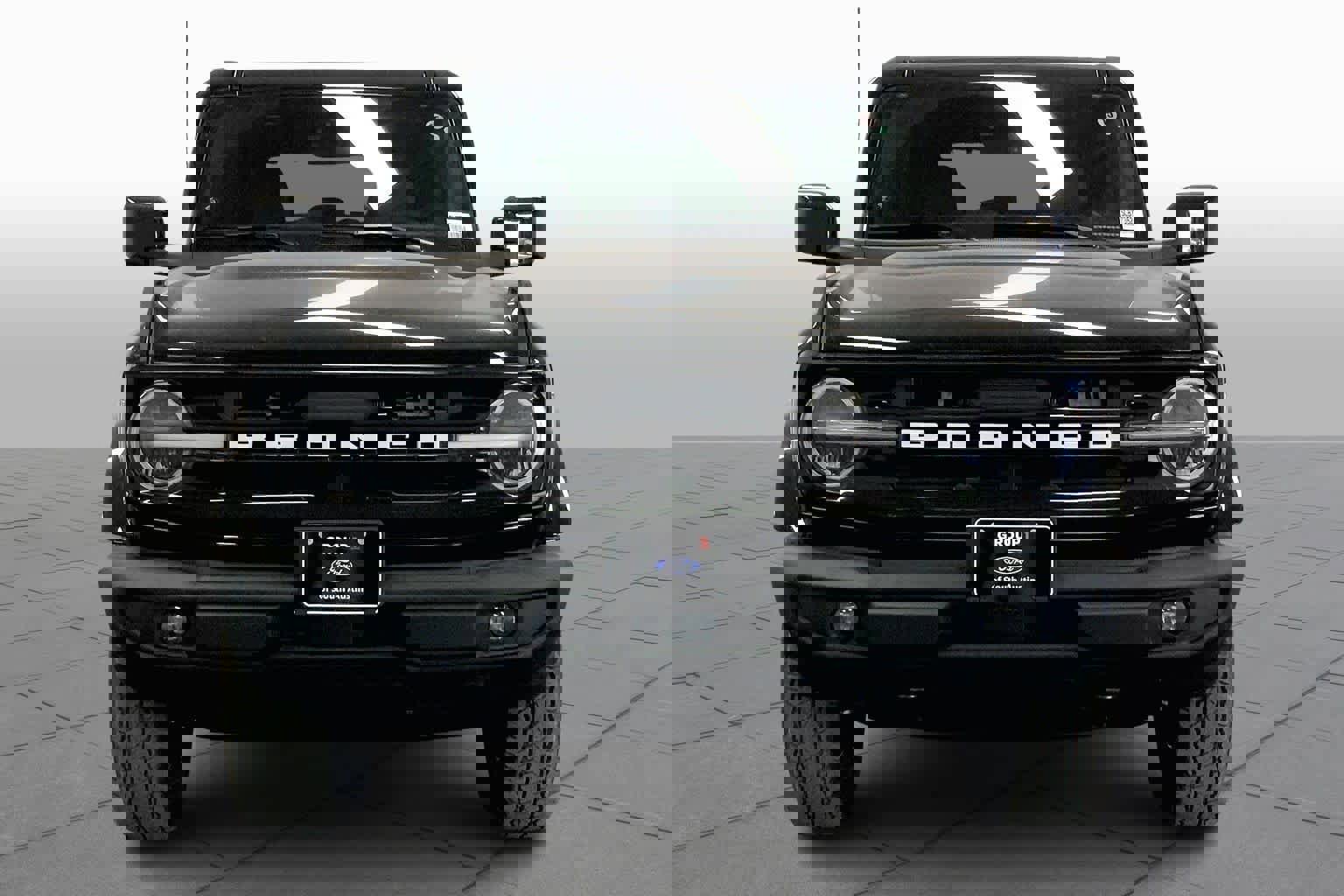 New 2025 Ford Bronco Outer Banks image 3