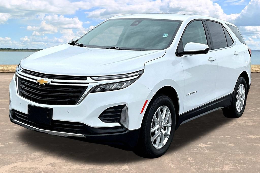 Used 2024 Chevrolet Equinox LT AWD/4WD image 4