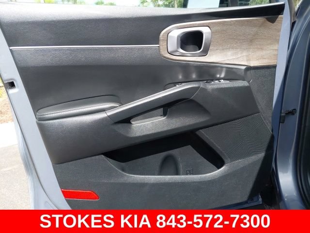 Used 2021 Kia Sorento EX w/ Panoramic Sunroof Package FWD image 20