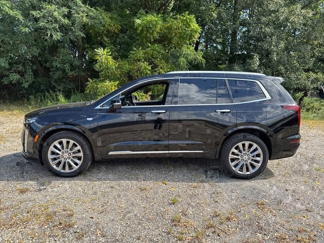 Used 2023 Cadillac XT6 Premium Luxury w/ Technology Package image 8