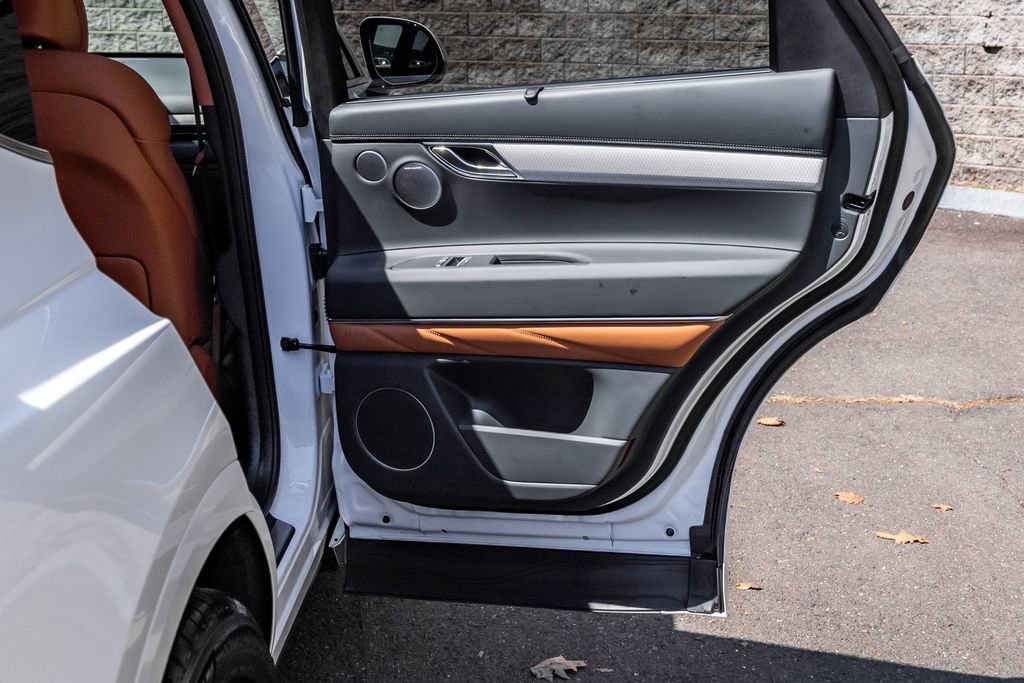 Used 2026 Genesis GV80 2.5T Advanced image 15