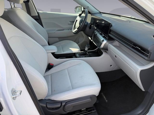 Used 2024 Hyundai Kona SEL AWD/4WD image 17