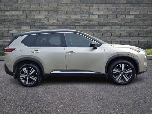 Used 2022 Nissan Rogue SL image 7