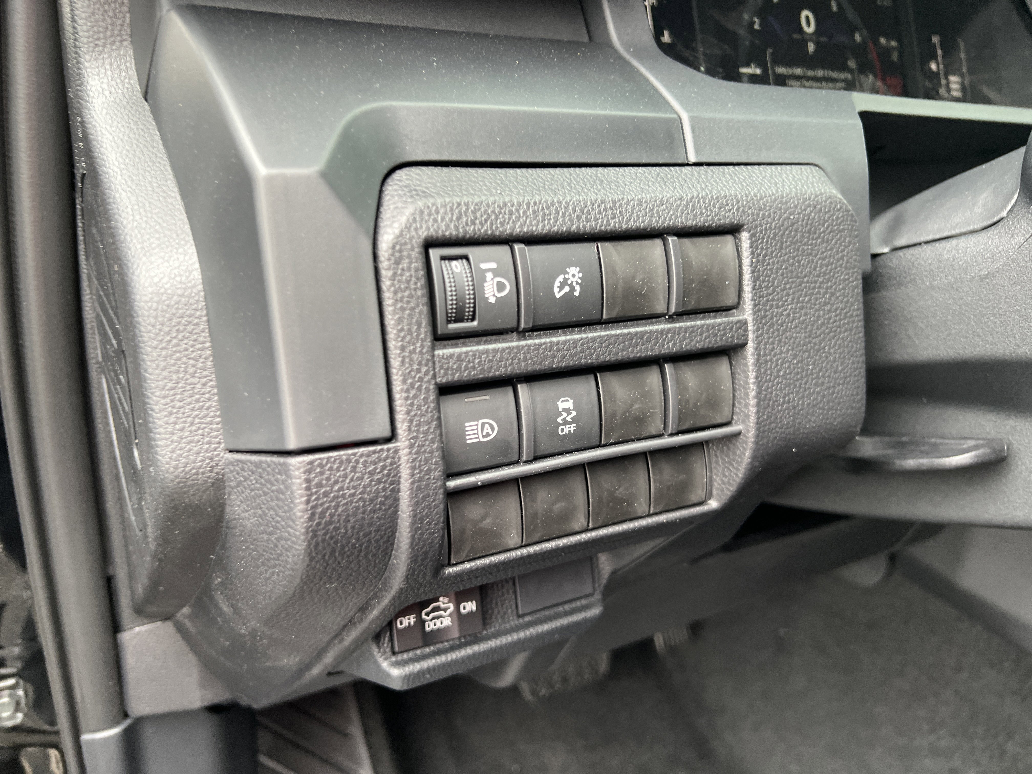 New 2026 Toyota Tacoma SR image 15