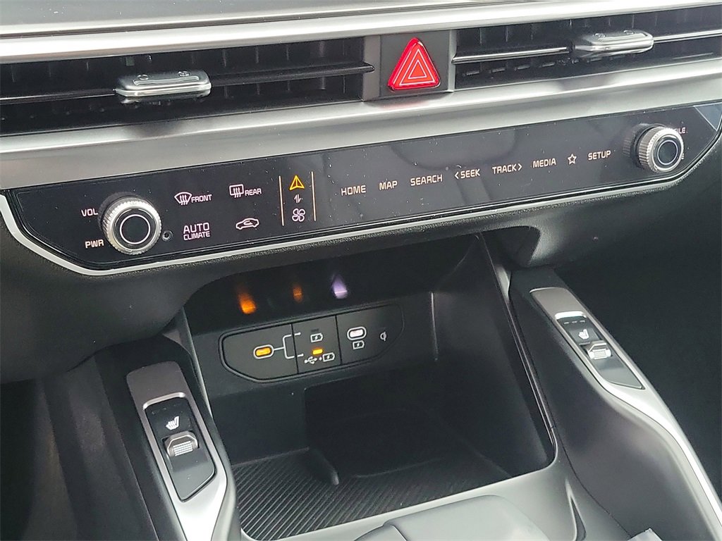 New 2025 Kia Sorento EX w/ Panoramic Sunroof Package image 16