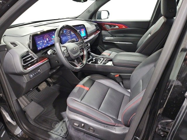 Certified 2025 Chevrolet Traverse RS w/ LPO, Floor Liner Package image 10