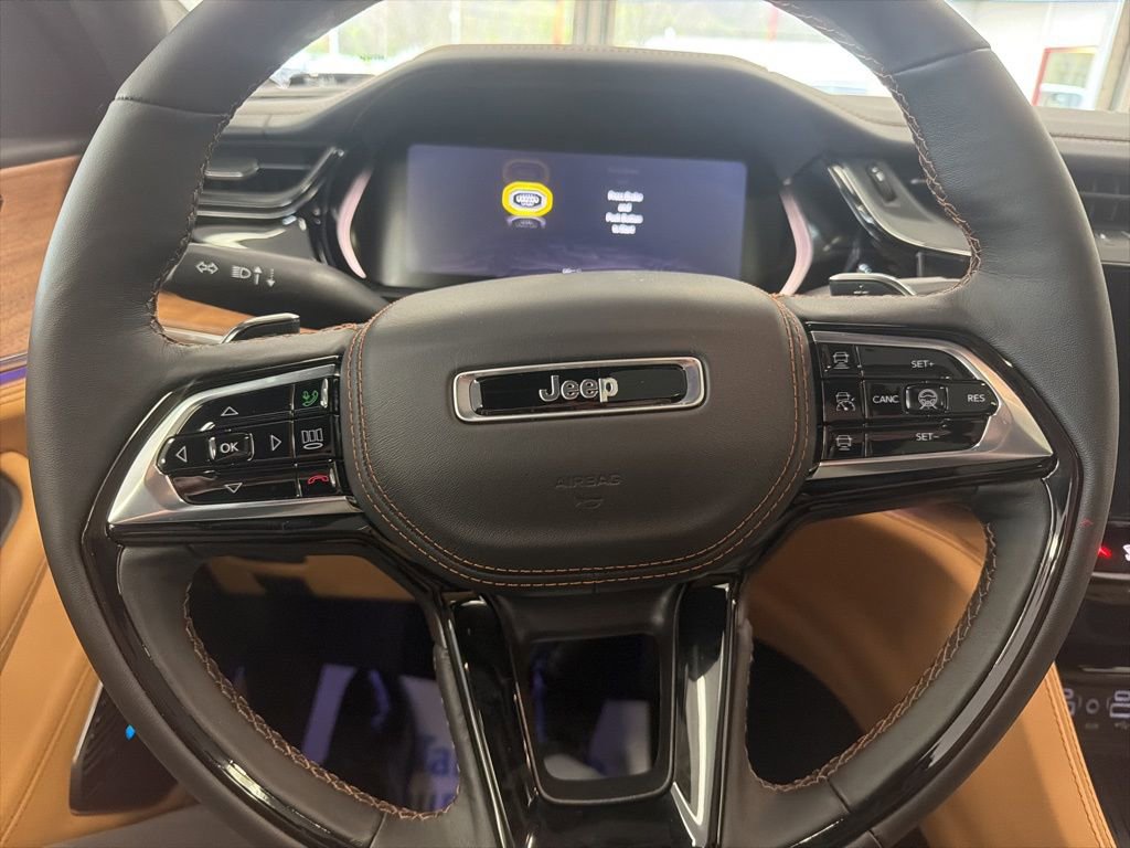 New 2026 Jeep Grand Cherokee Summit AWD/4WD image 9