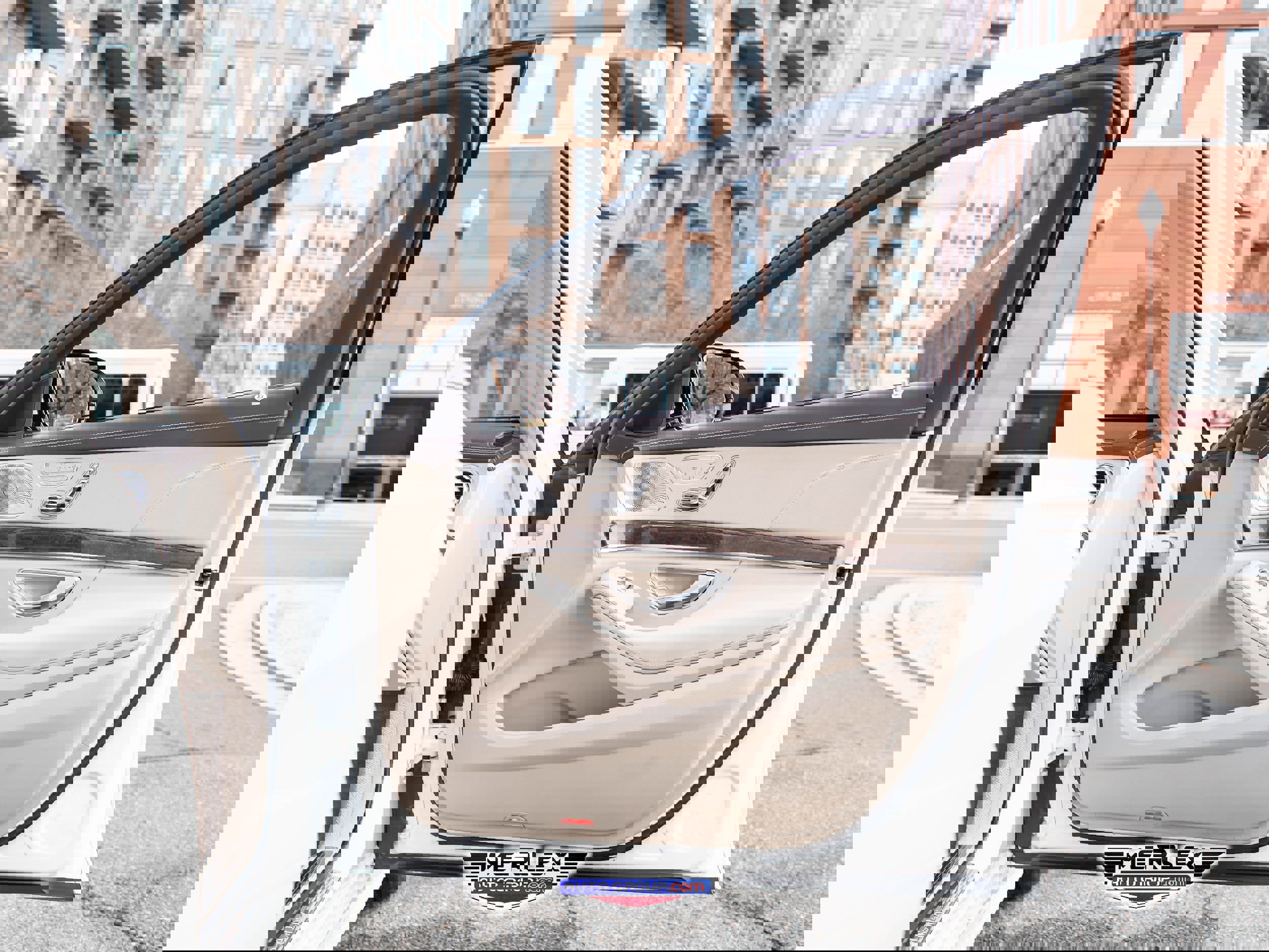 Used 2019 Mercedes-Benz S 560 4MATIC Sedan image 42