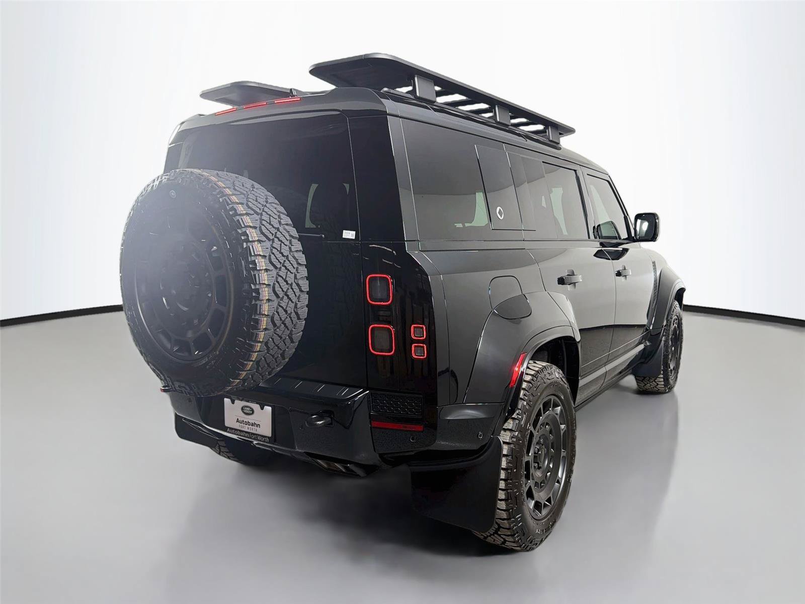 New 2026 Land Rover Defender 110 OCTA AWD/4WD image 5