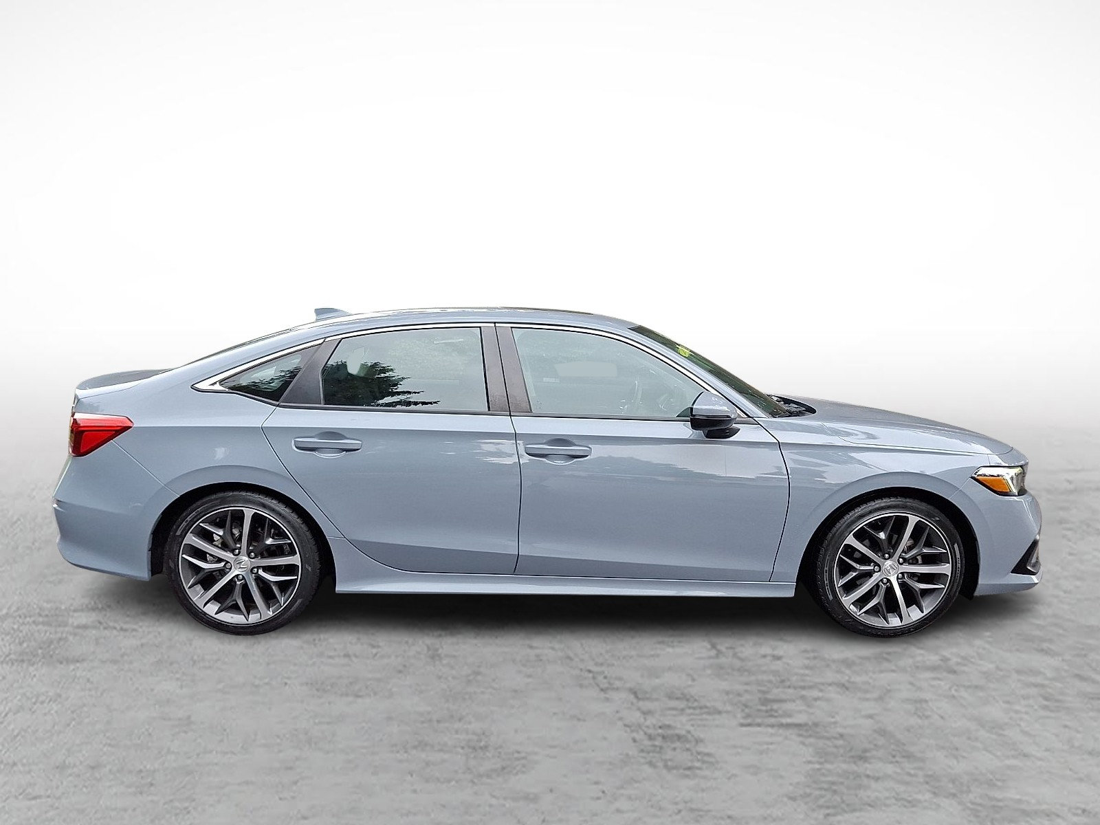 Used 2022 Honda Civic Touring image 7