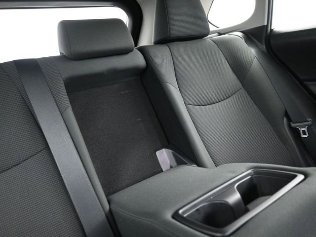 Used 2021 Toyota RAV4 LE image 19