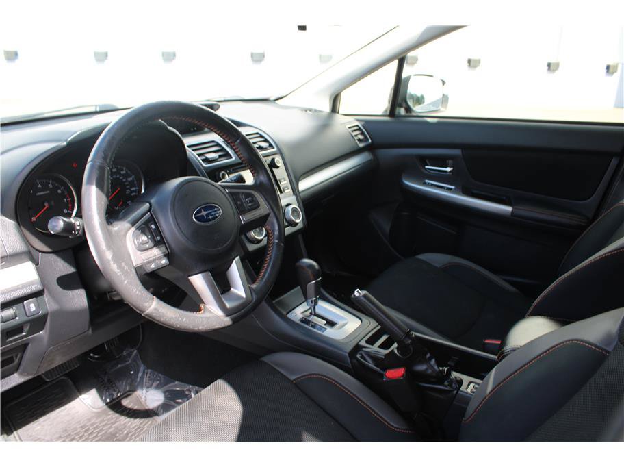 Used 2016 Subaru Crosstrek 2.0i Premium AWD/4WD image 9