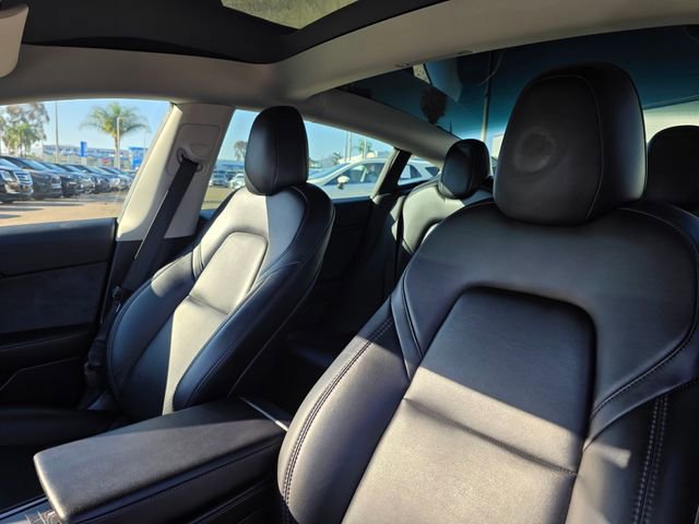 Used 2022 Tesla Model 3 Long Range AWD/4WD image 15