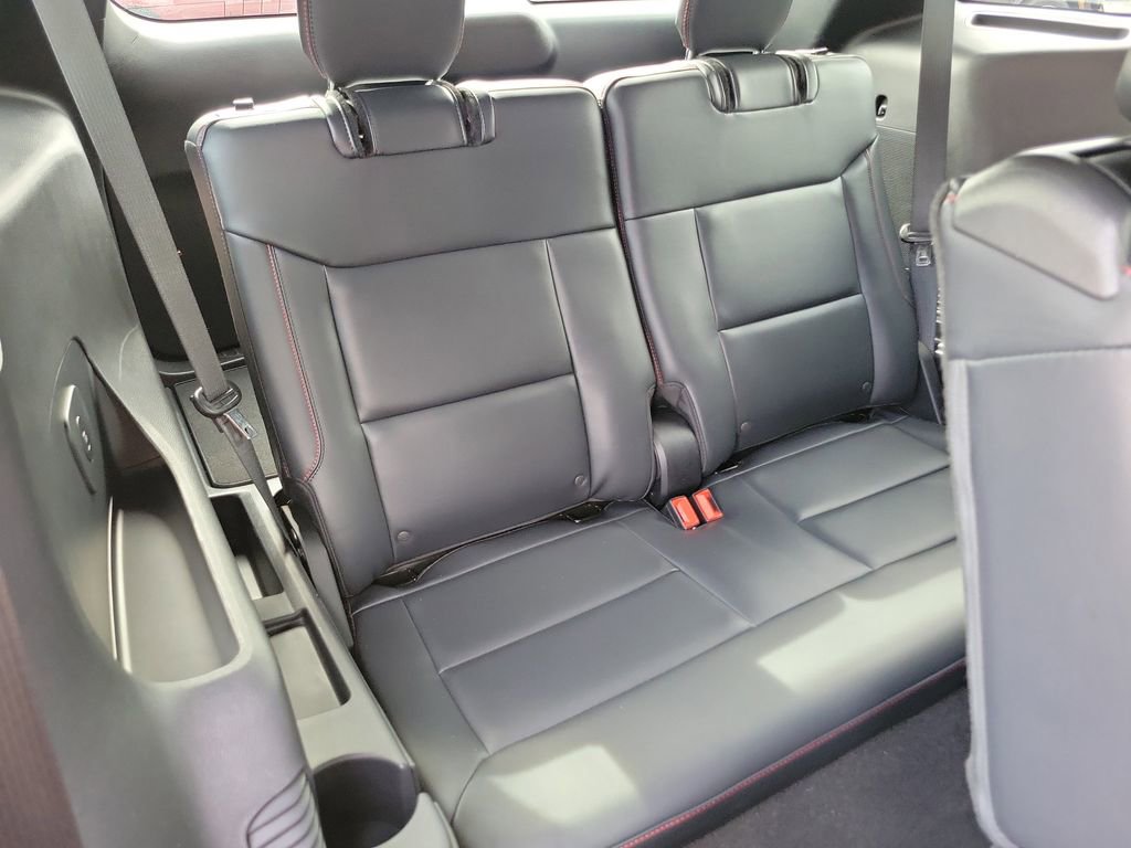 Used 2025 Ford Explorer ST-Line RWD image 23