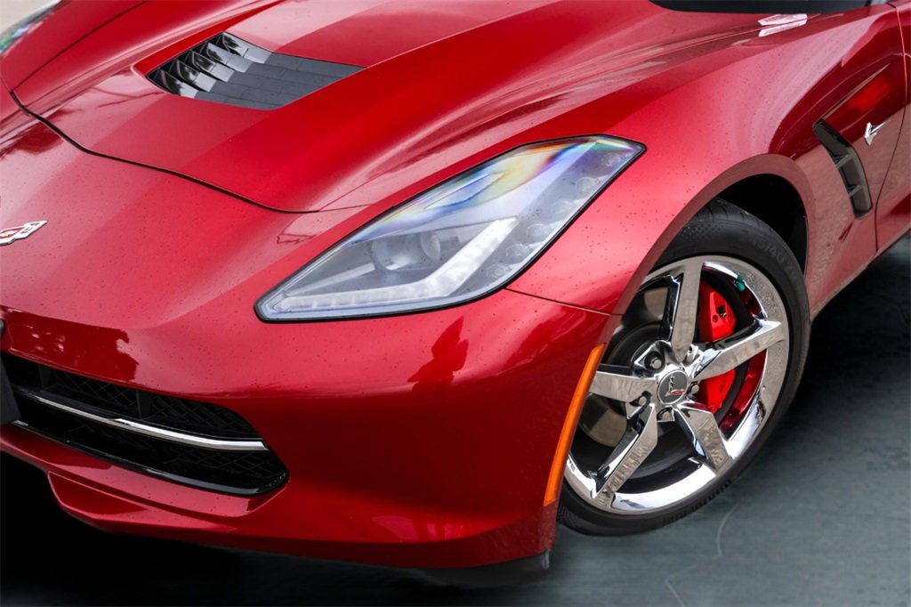 Used 2014 Chevrolet Corvette Stingray Convertible w/ 2LT Preferred Equipment Group image 28